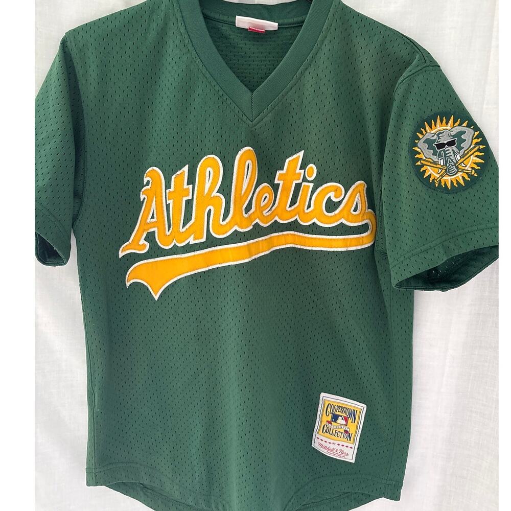 Mitchell Ness Cooperstown Ricky Henderson Athletics Batting Jersey M 40 Baseball